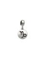 Pingente AG Berloque (Envelhecida) Signo Capricornio Liso c/ Simbolo Reticulado - G5 - 11mm x 22mm - 1.53gr