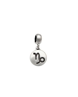 Pingente AG Berloque (Envelhecida) Signo Capricornio Liso c/ Simbolo Reticulado - G5 - 11mm x 22mm - 1.53gr